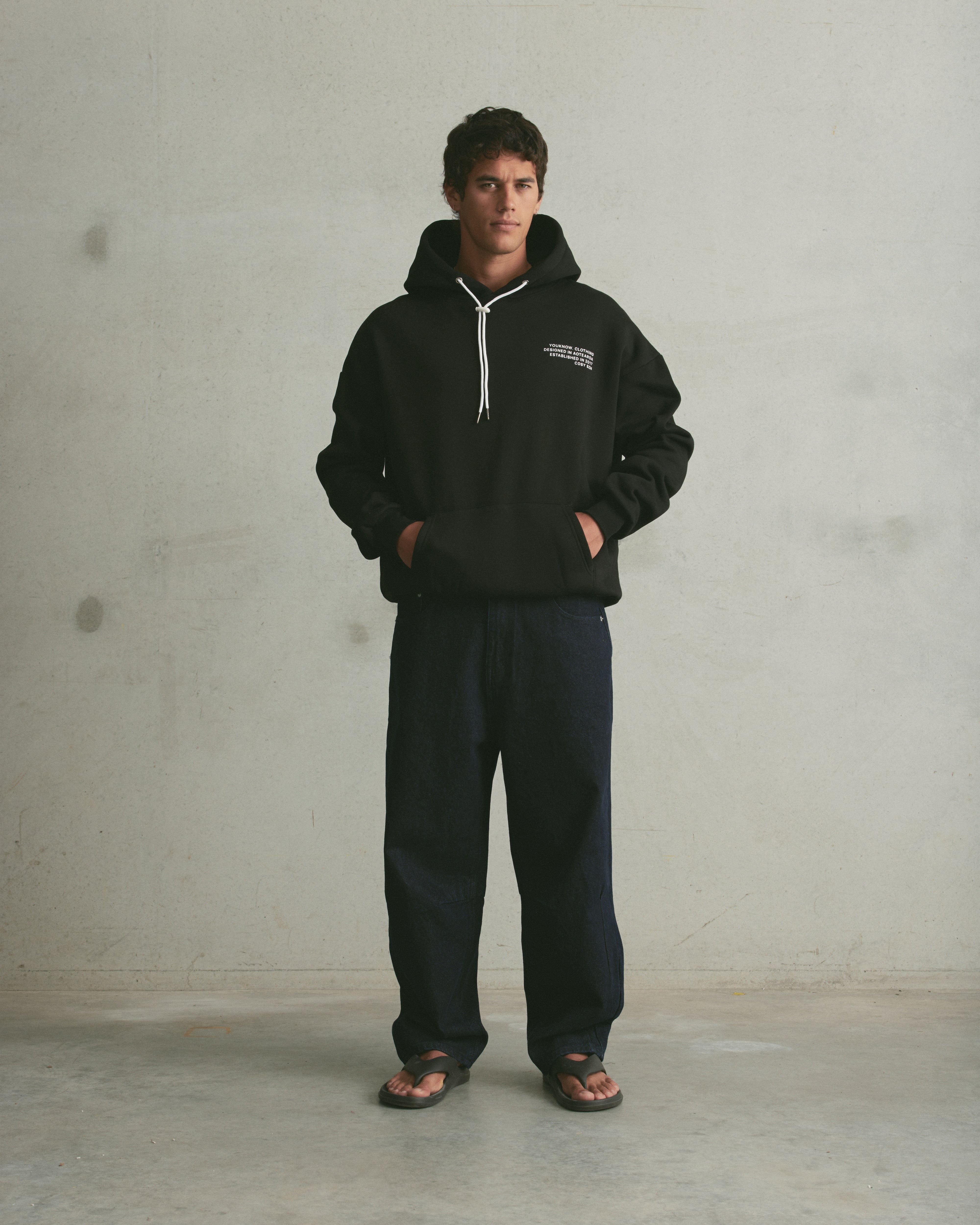 Cosyszn Hoodie | Black