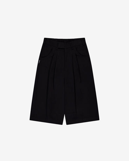 Double Pleated Shorts | Black
